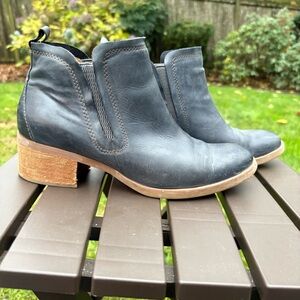 Korks Kork Ease Tea Leather Chelsea Ankle Boots Navy Blue/Black Women’s 9